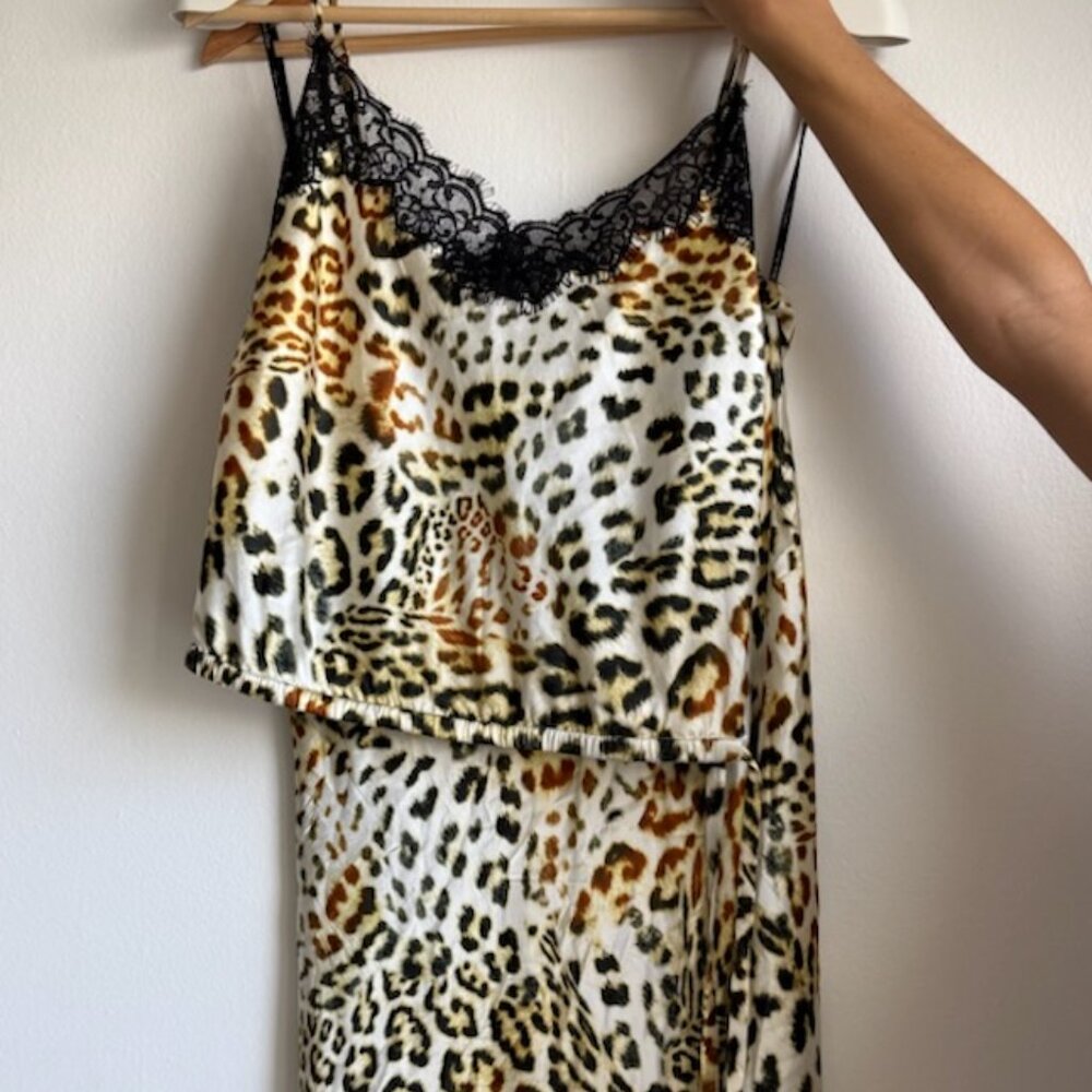 **Brand new Cara Cara Set - Worn 1x - Originally $1000 outfit**